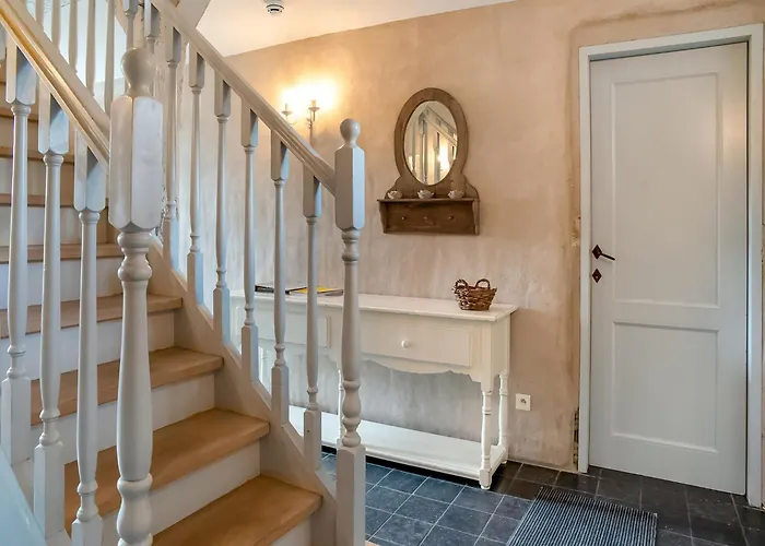 Getaway With Sauna In Falaen Сasa de vacaciones