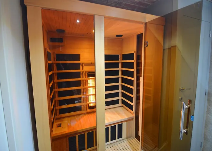 Getaway With Sauna In Falaen Сasa de vacaciones *