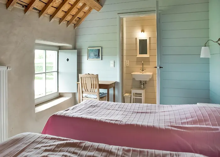 Getaway With Sauna In Falaen Дом отдыха Маредсу